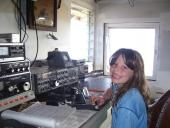 KH6LC2 - Lucy likes Kids Day! She is 7.Her dad Pete Yoes, KH7HI is proud! lucy-kidsday_1.jpg